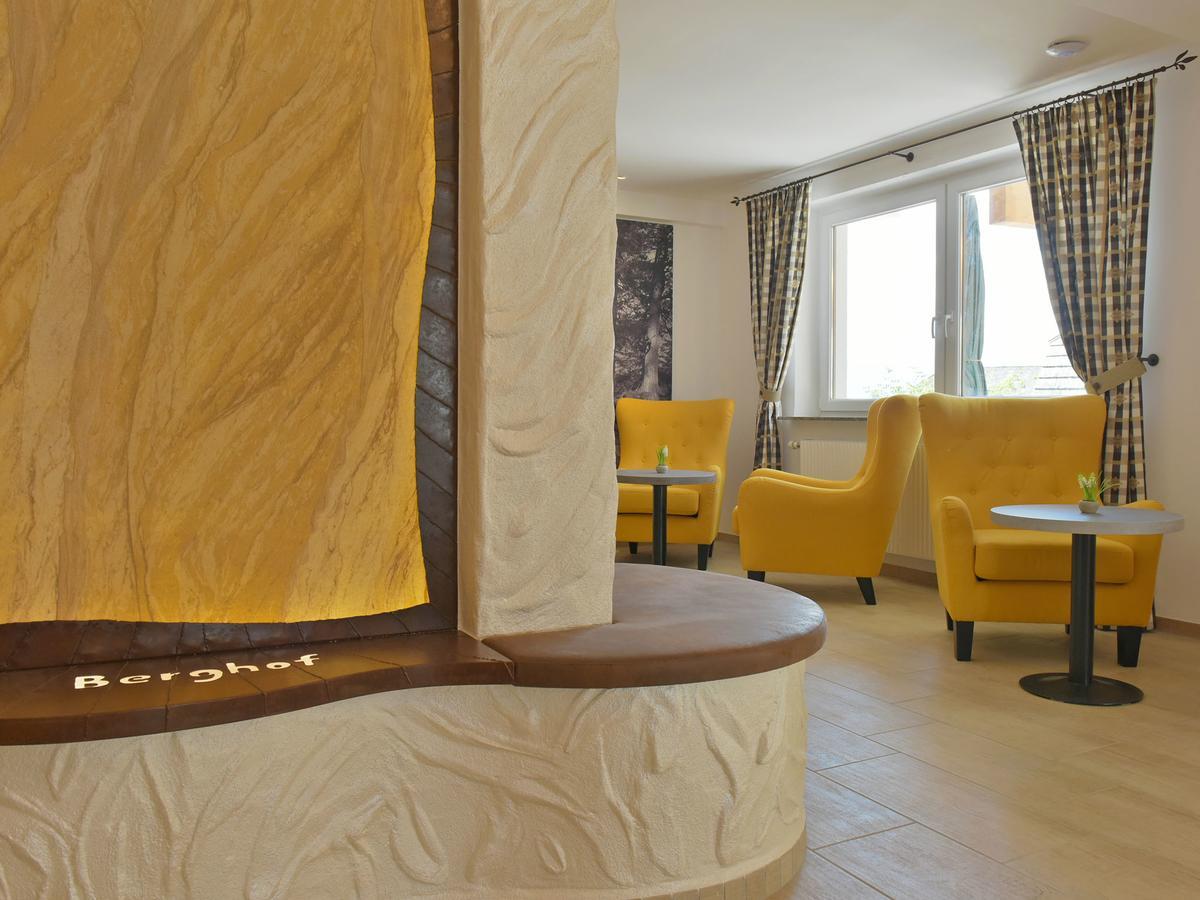 Hotel Berghof Мильстат Экстерьер фото