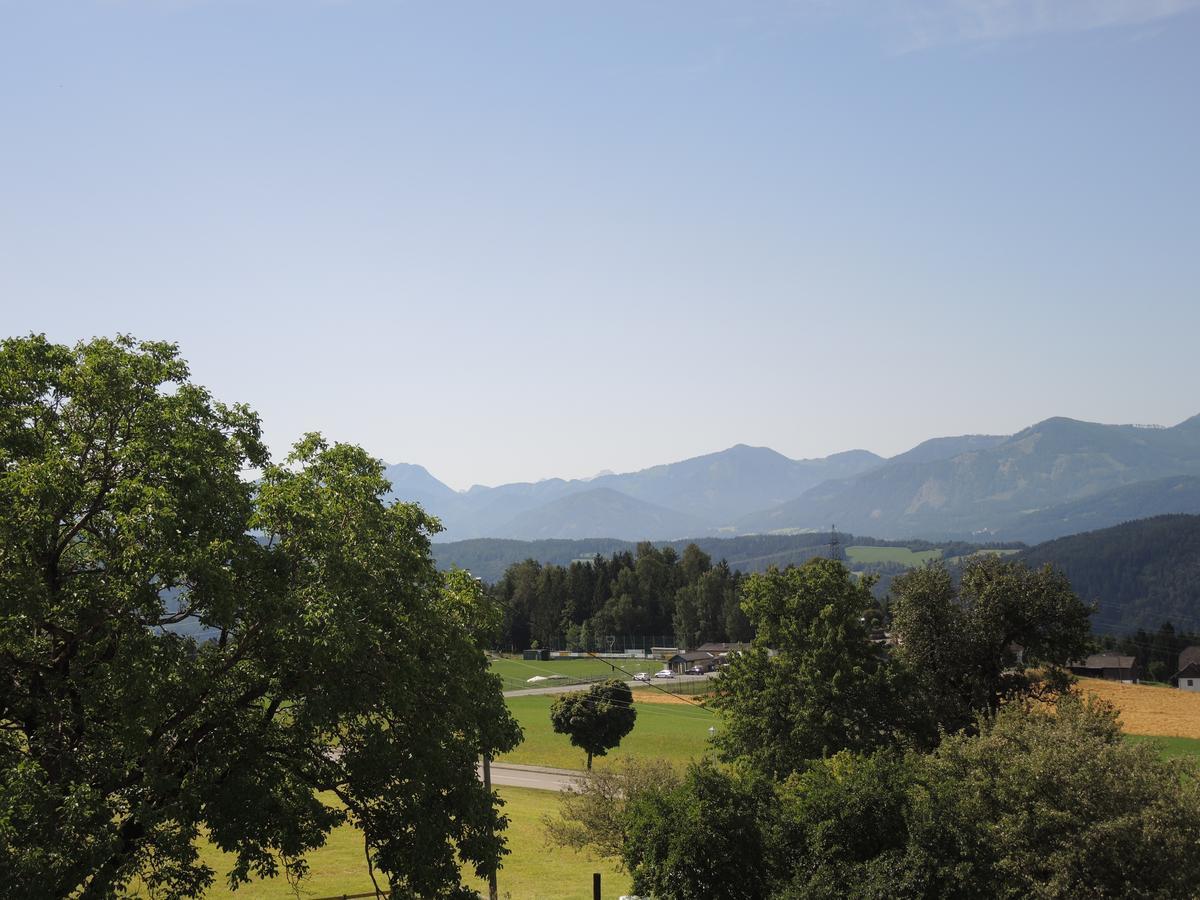 Hotel Berghof Мильстат Экстерьер фото